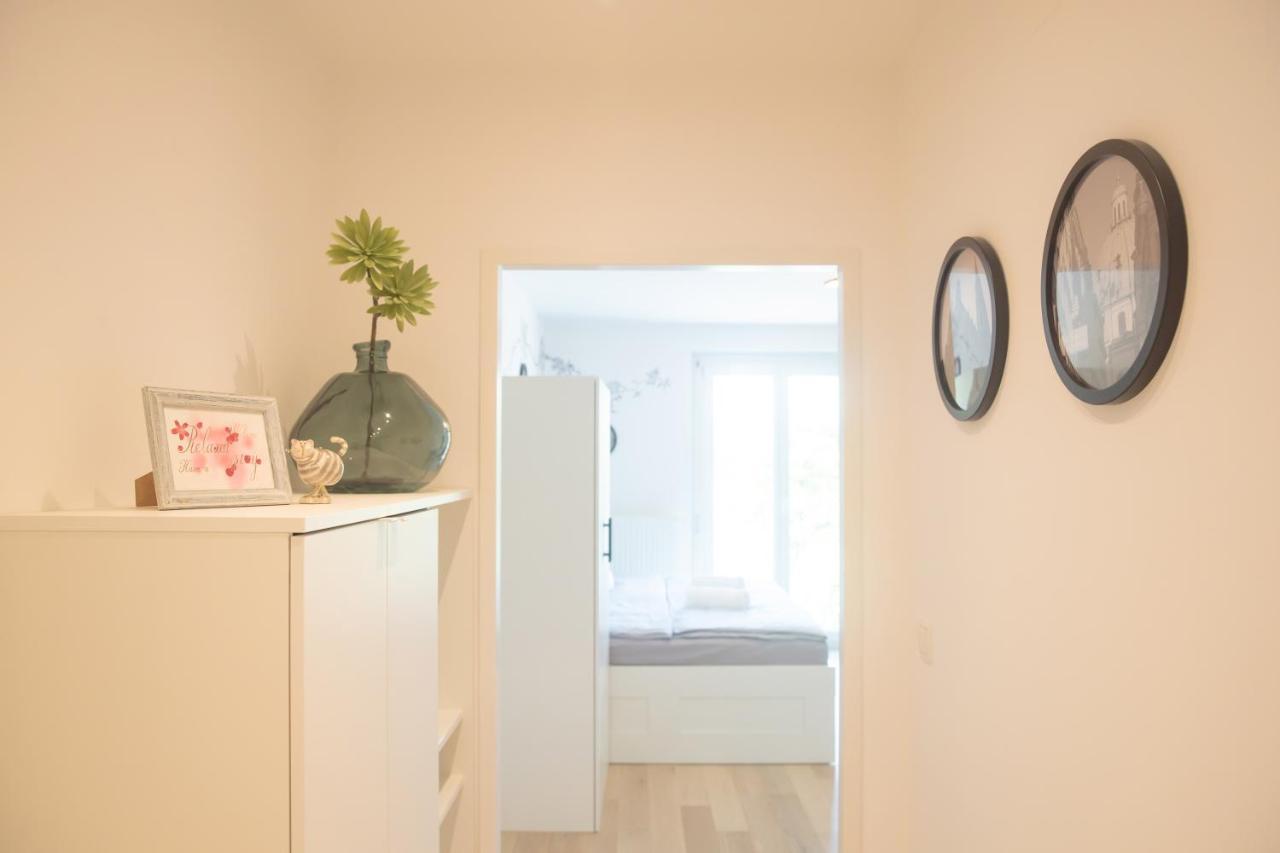 Room 4 Art Appartments Nr.1 In Vienna Center Luaran gambar