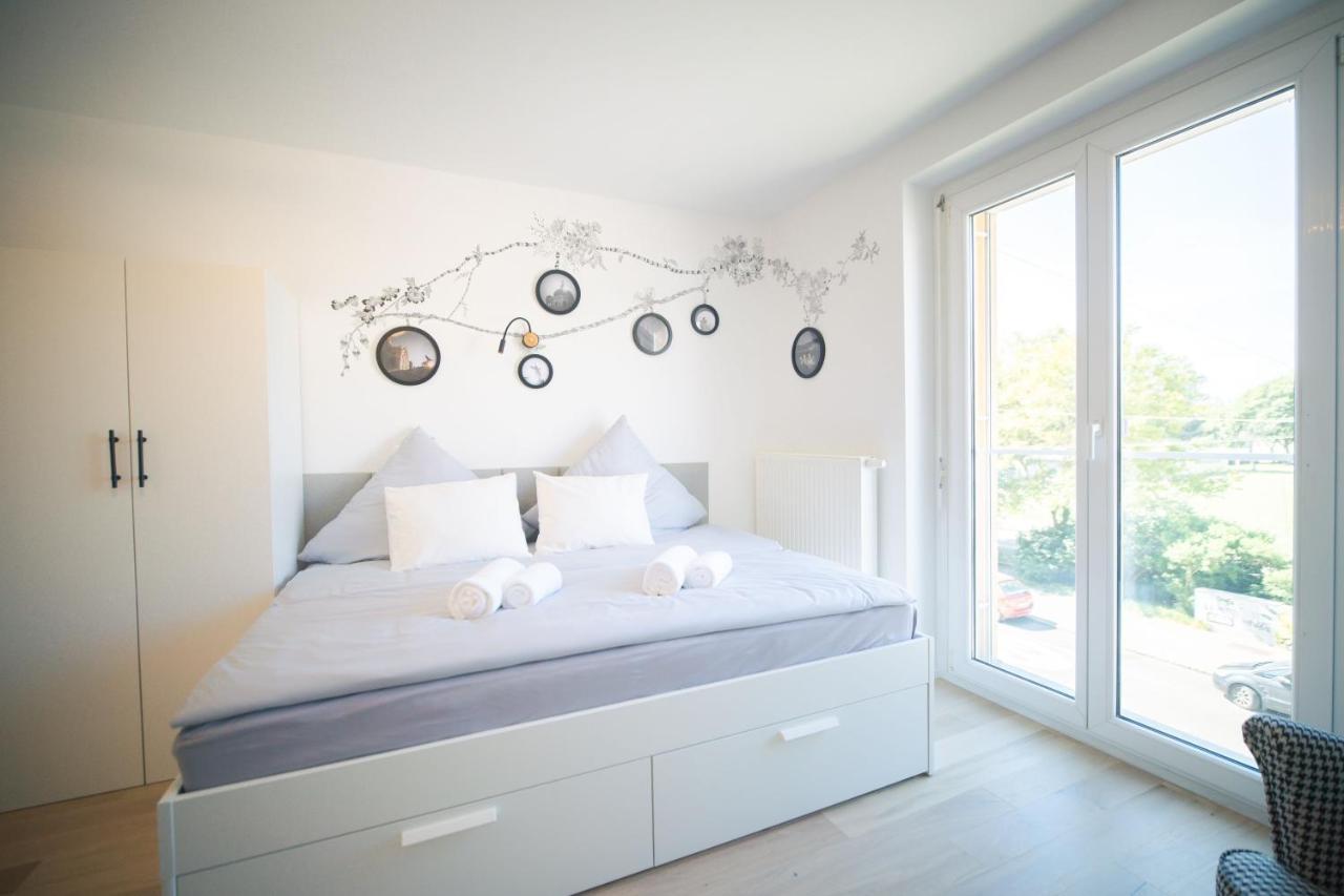 Room 4 Art Appartments Nr.1 In Vienna Center Luaran gambar