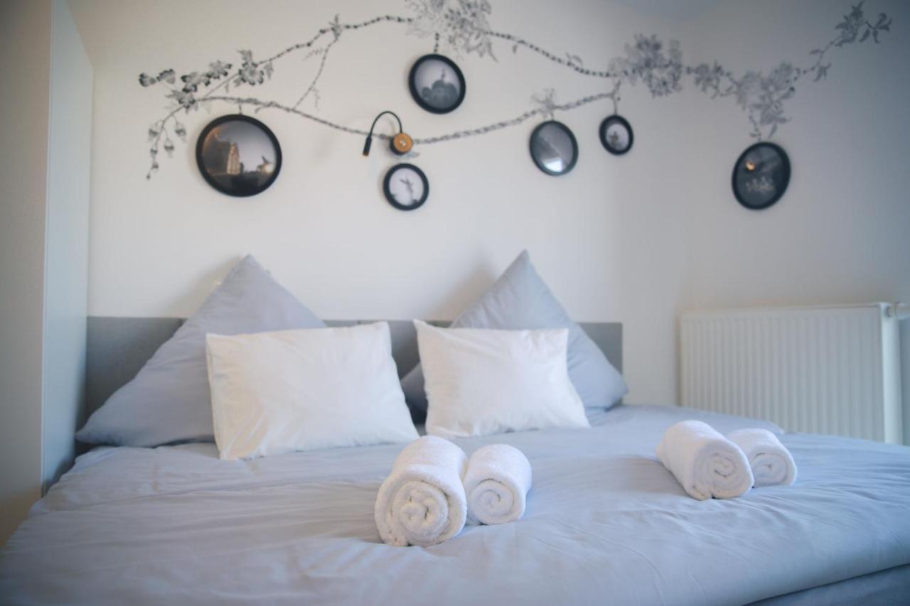 Room 4 Art Appartments Nr.1 In Vienna Center Luaran gambar