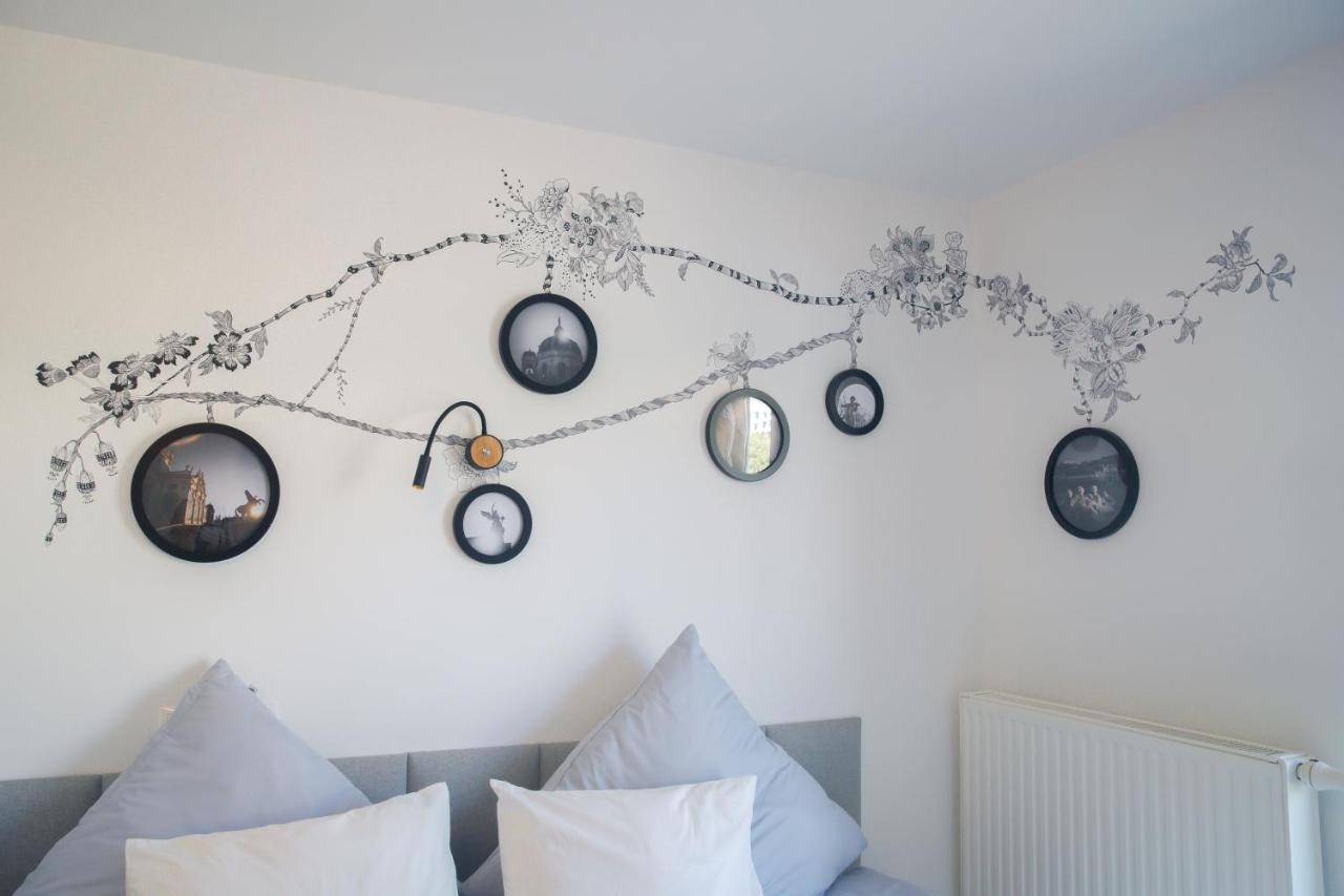 Room 4 Art Appartments Nr.1 In Vienna Center Luaran gambar