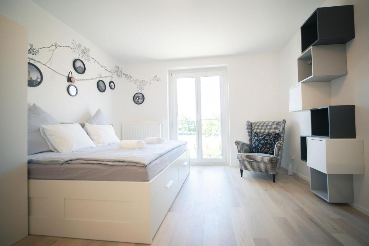 Room 4 Art Appartments Nr.1 In Vienna Center Luaran gambar